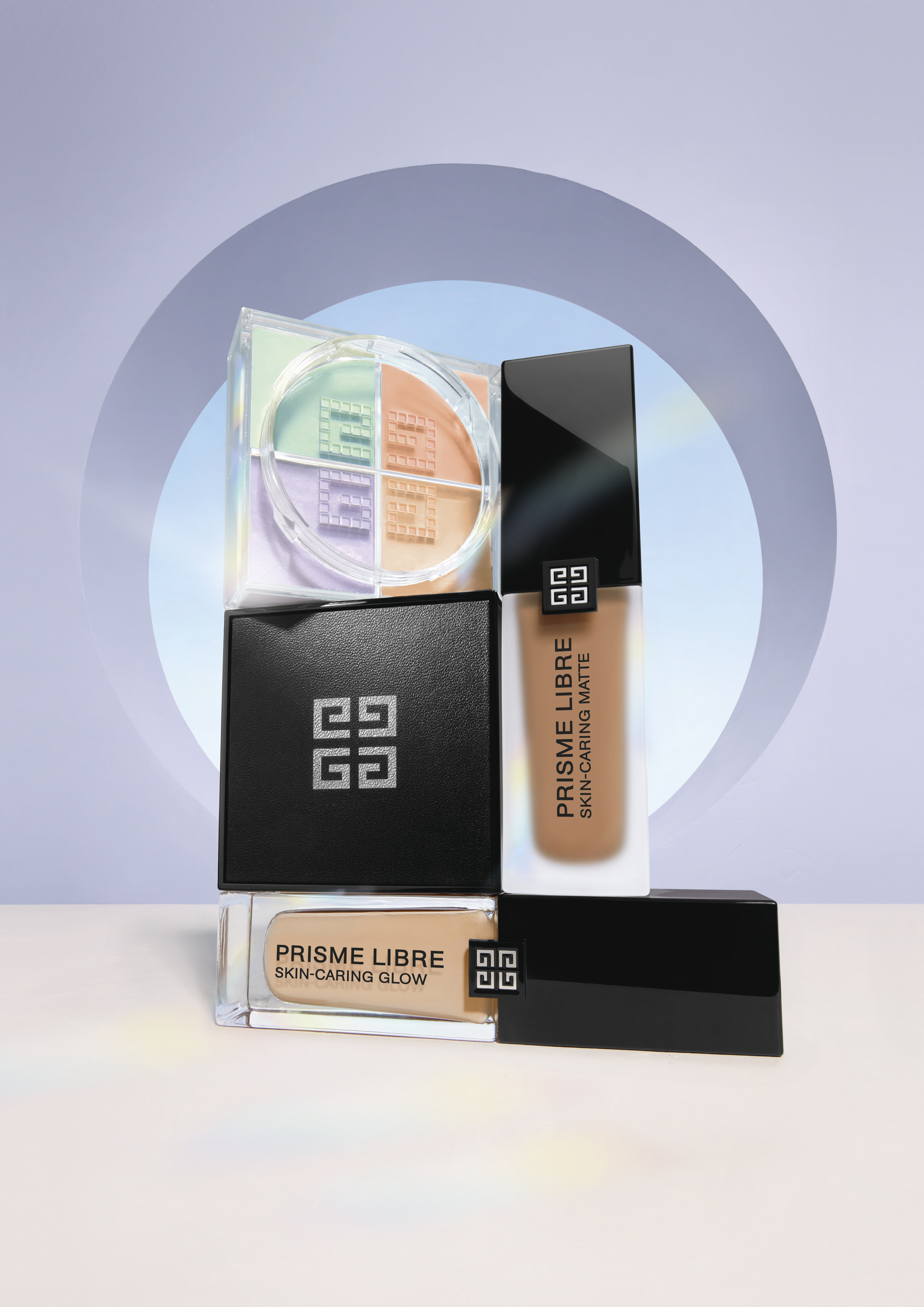 纪梵希柔光明星粉底液 纪梵希柔雾明星粉底液 纪梵希四宫格柔雾散粉 © Givenchy Parfums