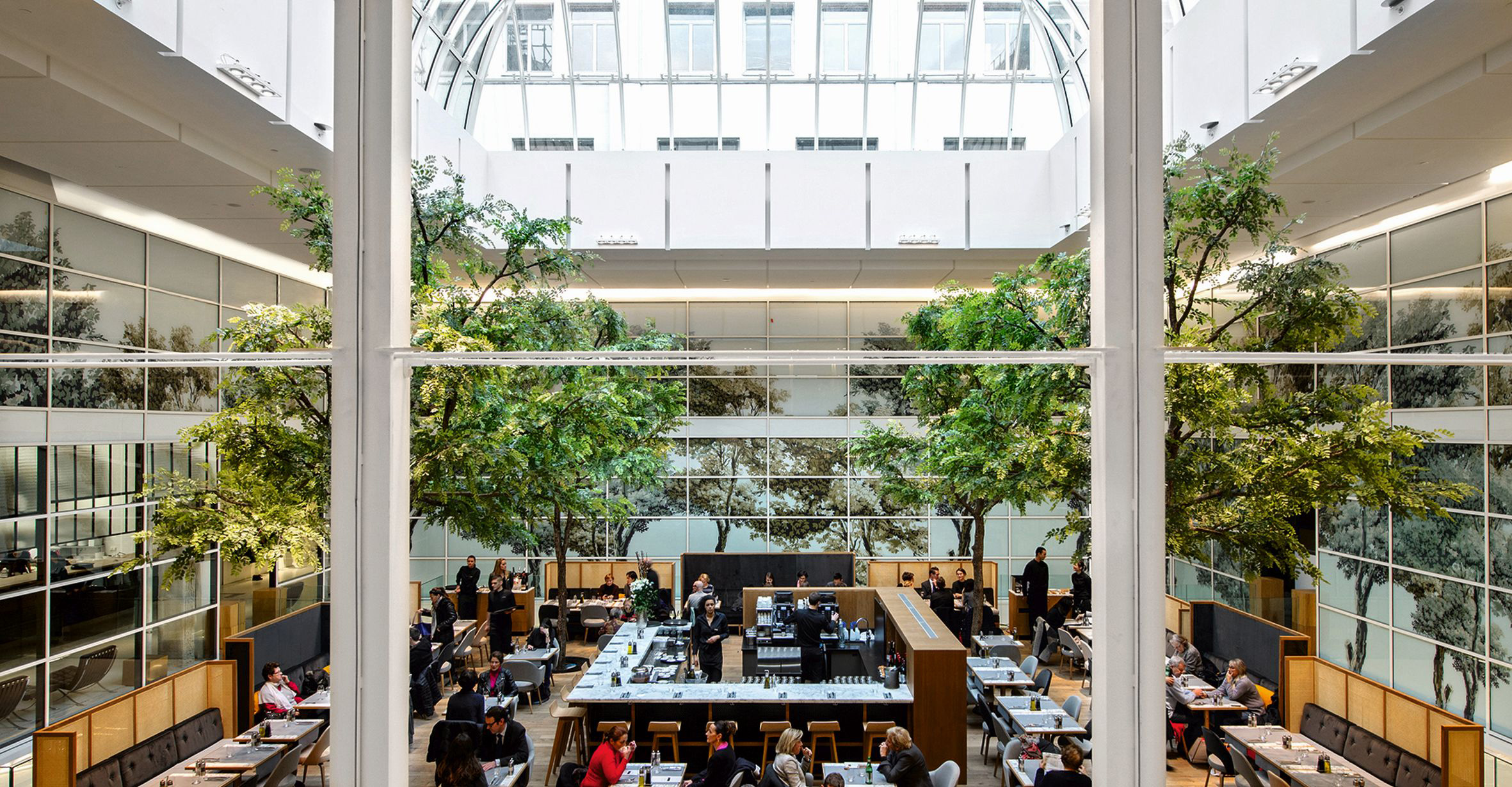 La Grande Épicerie de Paris的La Table餐厅。© Gabriel de la Chapelle