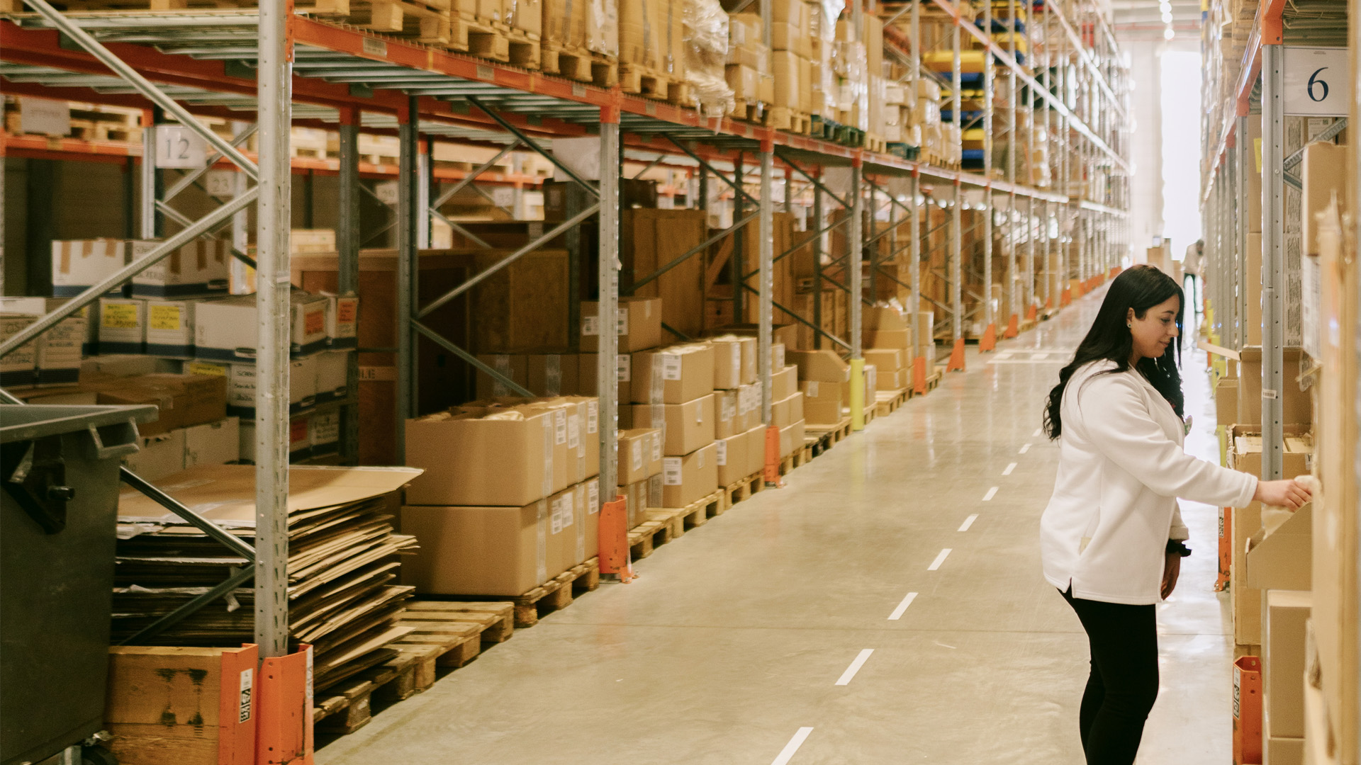 供应链和物流 封面