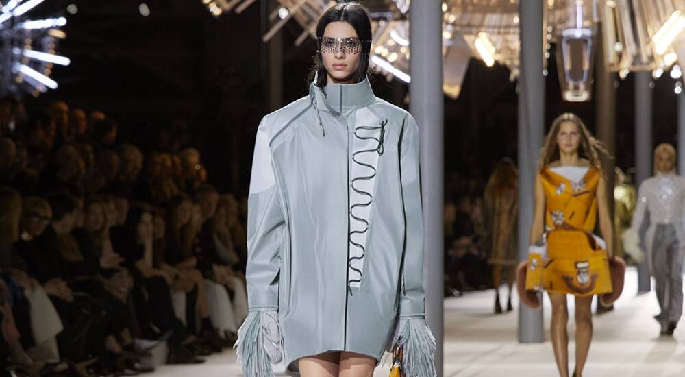 路易威登(Louis Vuitton)2024秋冬女装时装秀庆祝Nicolas Ghesquière出任女装创意总监10周年封面