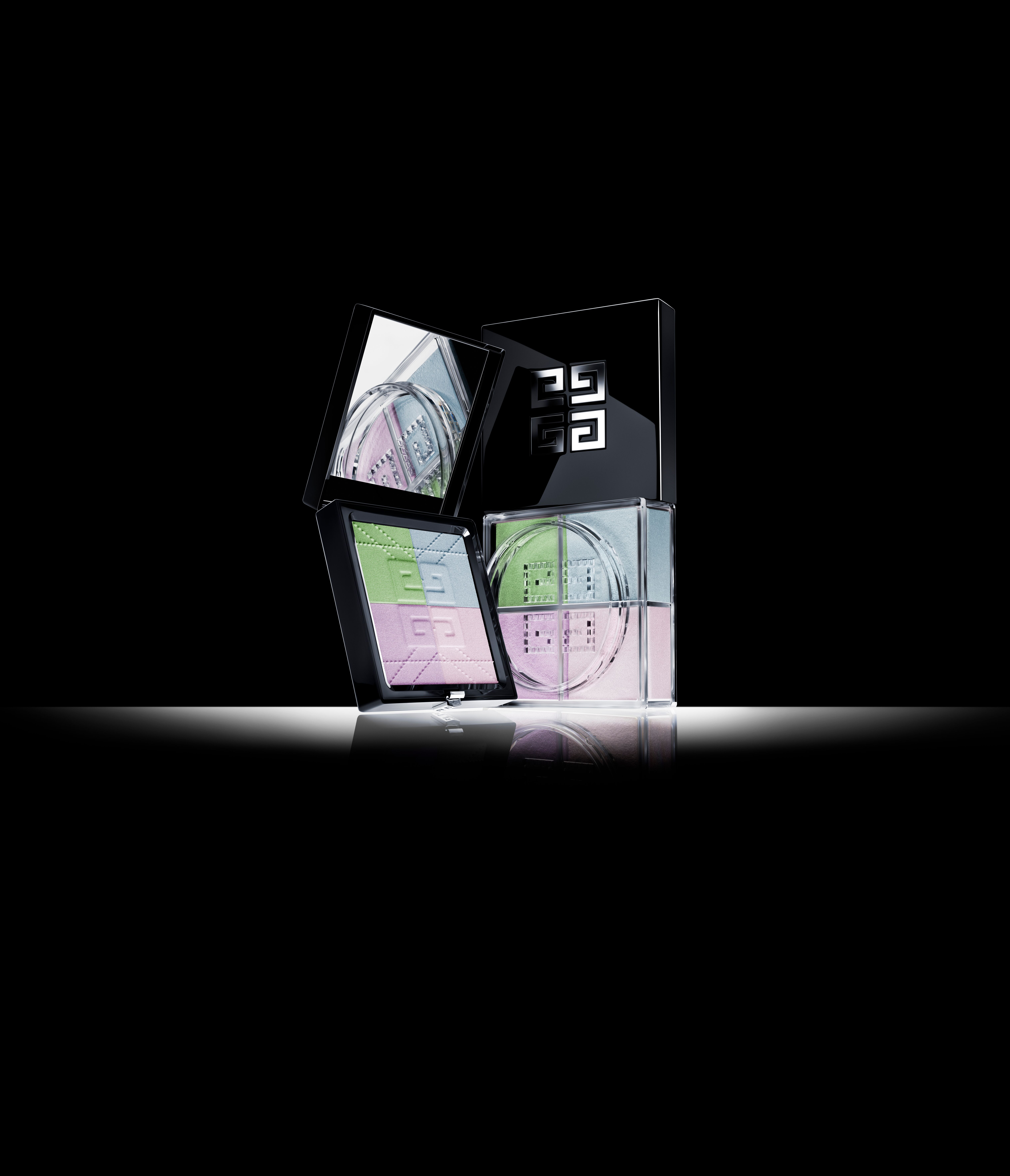 纪梵希四宫格柔雾散粉 © Givenchy Parfums