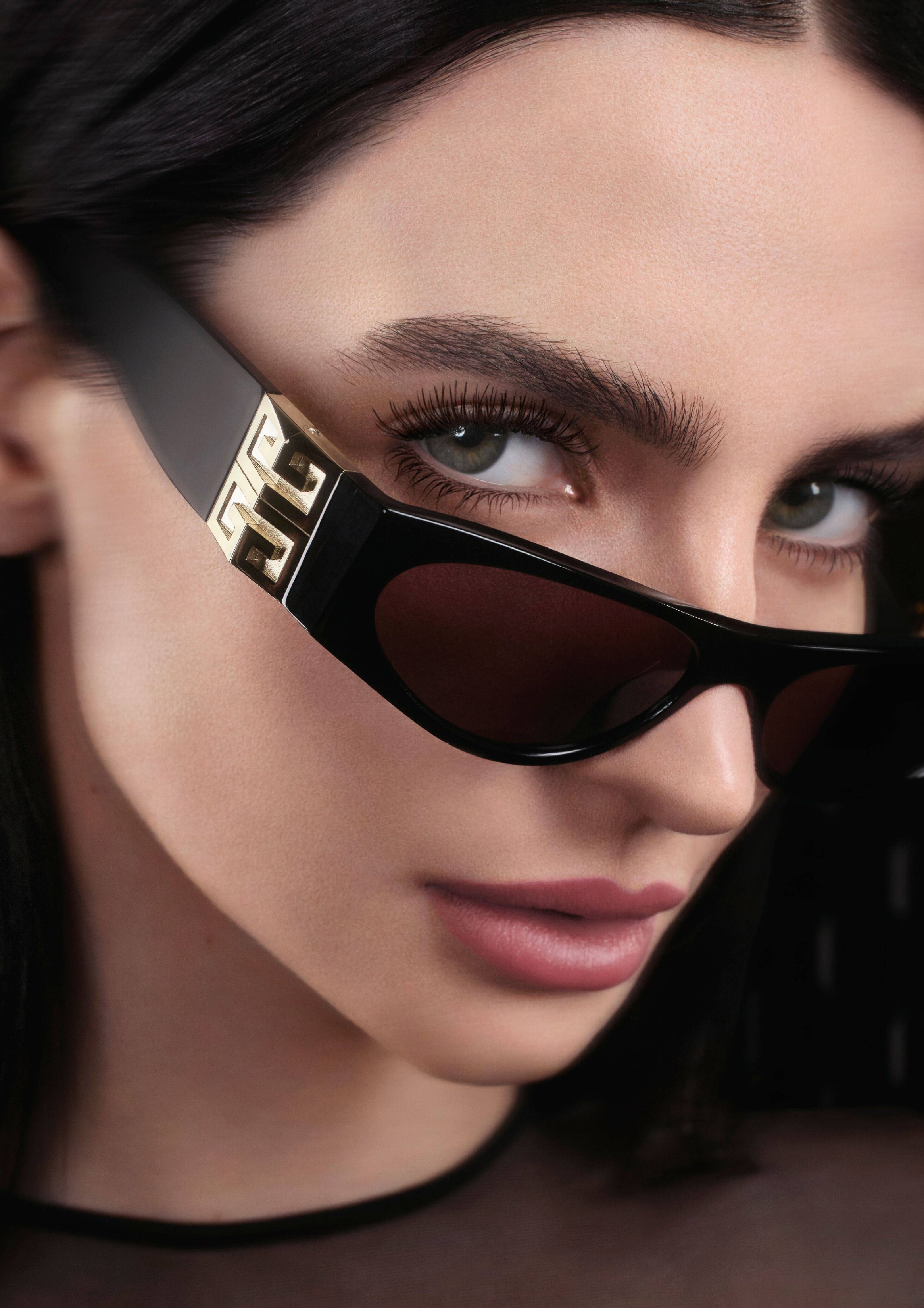 纪梵希高定禁忌睫毛膏 © Givenchy Parfums