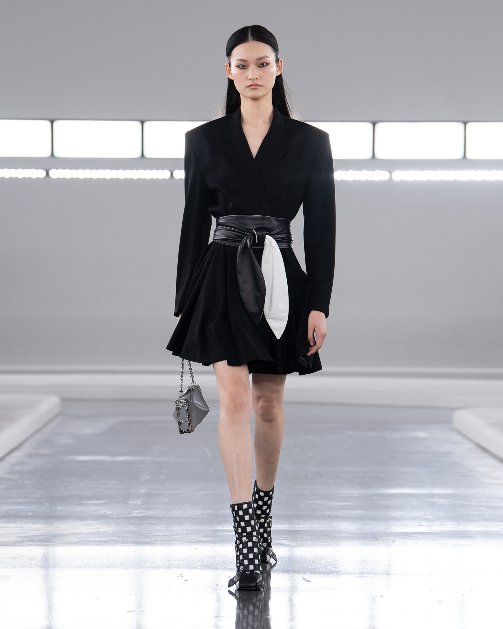 Photo de mannequins portant les tenues